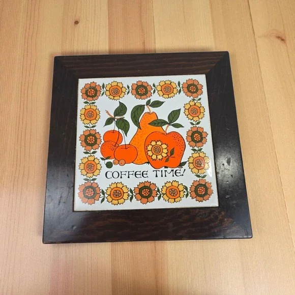 Vtg 60s Fujimiyaki Ceramic Tile Trivet in Footed Wood Frame 
