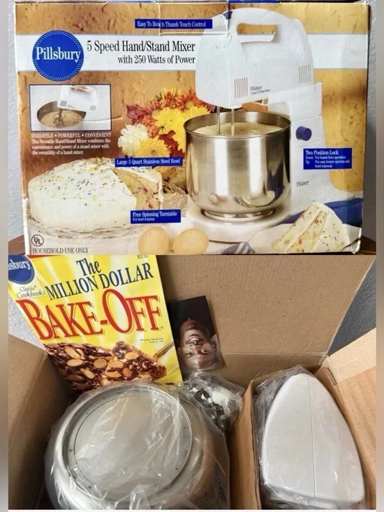 VINTAGE PILLSBURY HAND/STAND MIXER 5 SPEED 250 WATTS~BRAND NEW IN BOX~RARE*