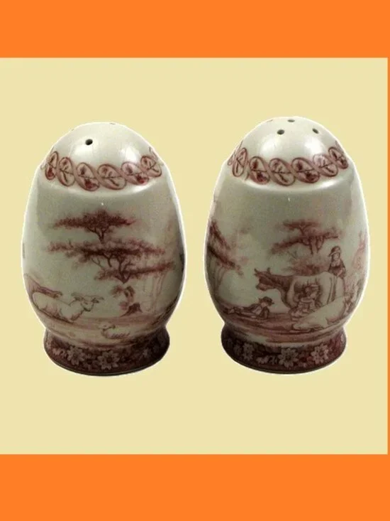 Red Porcelain Glass Salt & Pepper set 3 1/2