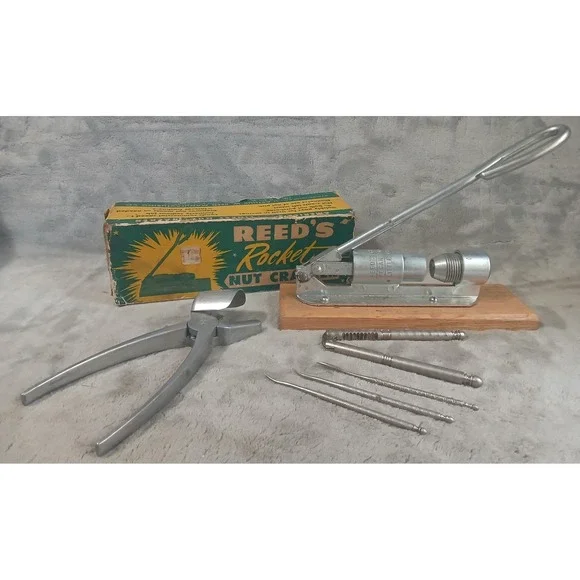 Vintage Reed's Rocket Nut Cracker with‎ Box York Texan Sheller & Nut Pick Set