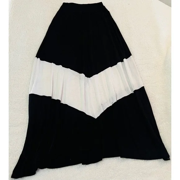 AGB Womens Black White Chevron Colorblock Maxi Skirt Size S Made in USA