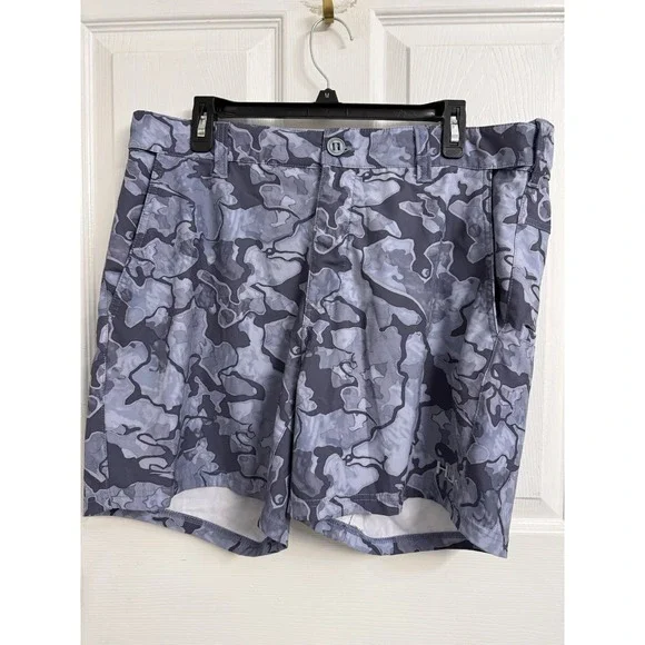 HUK Gear Men's XL Lowcountry Performance Fishing Shorts Camo Blue Black 6