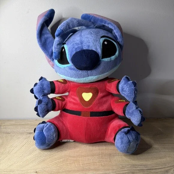 Stitch Plush Red Spacesuit Disney Store 15