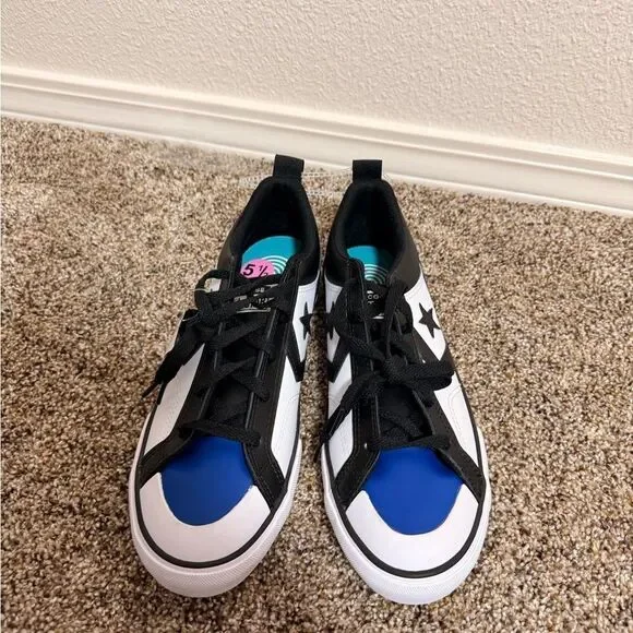 Converse Blue and Black Kids Sneakers Size 5.5