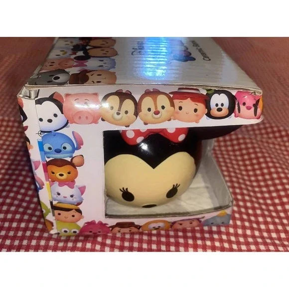 New Disney Tsum Tsum Minnie Mouse Coin Bank‎