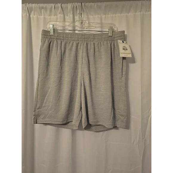 Champion Mens 7 Gray Sport Shorts Lightweight Moisture Wicking Size Large NWT