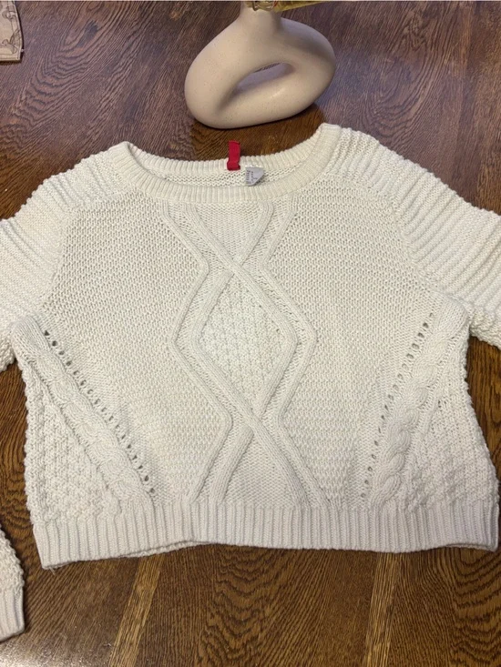 H&M Cream Cable-Knit Crewneck Sweater