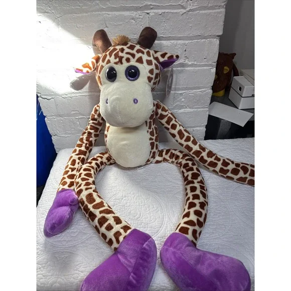 Circus  Circus, Giraffe, Plush Stuffed Animal Large 32 Inches Brand New With Tag