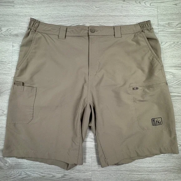 Fintech Men's Performance Fishing Shorts Brown XXL Stretch Cargo Pockets Coastal