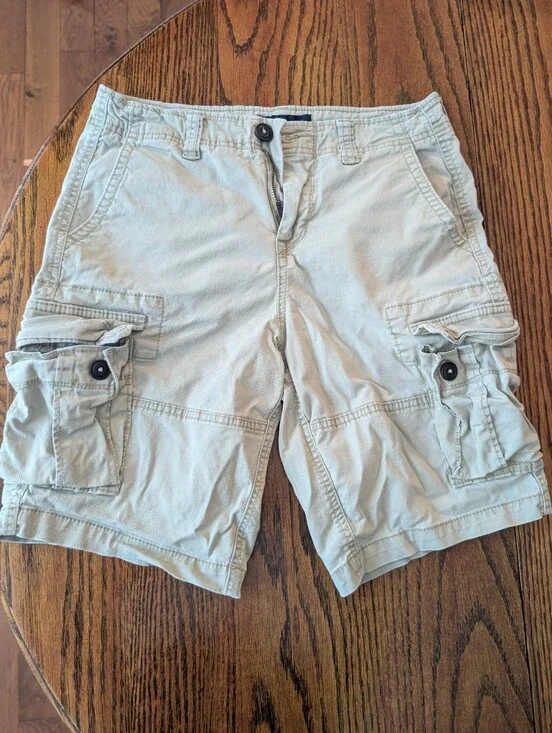 Aeropostale Men's Light Khaki Cargo Shorts