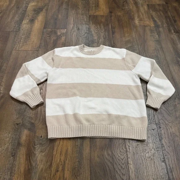Hollister Womens XS Tan White Striped Crewneck Knit Sweater Neutral Long Sleeve