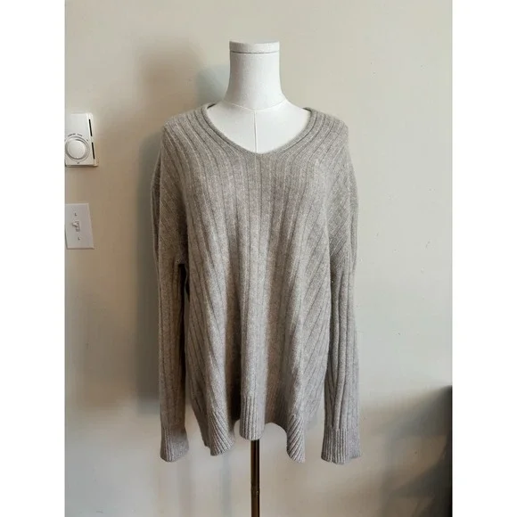 White +‎ Warren Cashmere Sweater Womens Large Beige Tan Preppy Minimalist