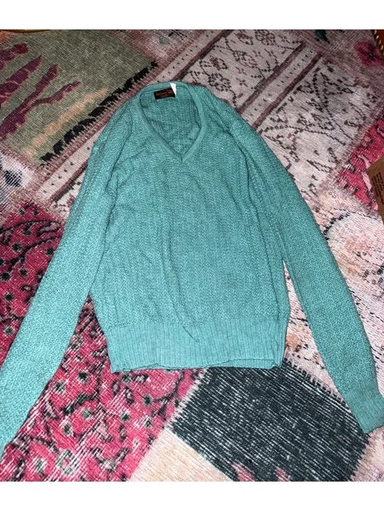 Botany 500 VINTAGE 70’s American mint green  cozy sweater