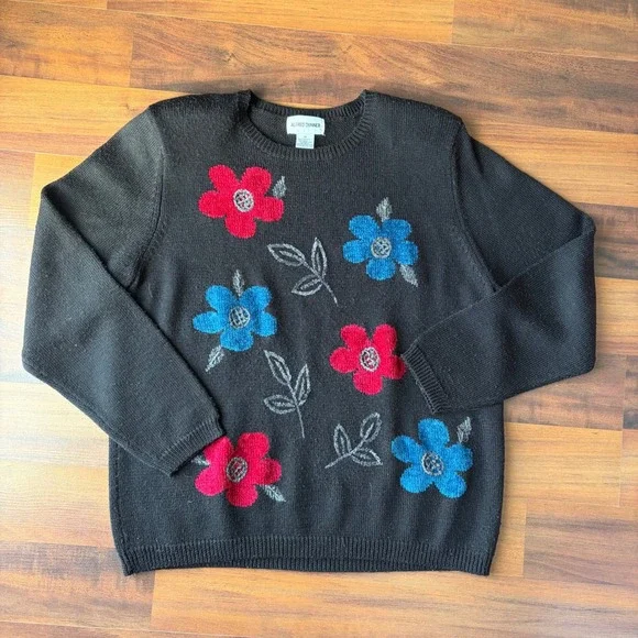 Cottage Core Preppy Goth Black Knit Sweater Blue Red Embroidered Floral Size Med