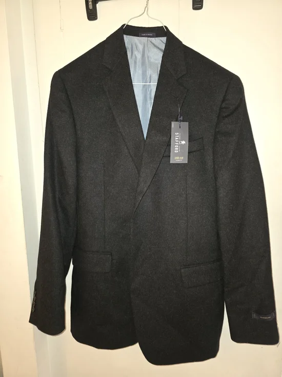 Stafford Charcoal Men's Classic 100% Camel Hair Sport Blazer.