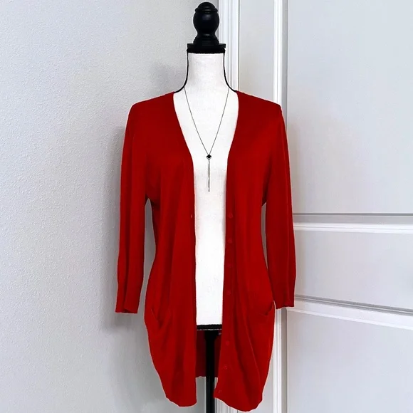 NEW YORK & COMPANY Red Sweater with 3/4 Sleeves