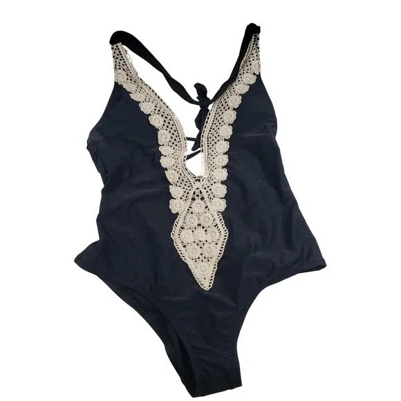Kona Sol Womens Crochet Lace V-Neck One Piece‎ Swimsuit Size M Black