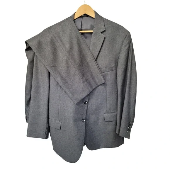 Jos. A. Bank Suit Mens 48R Wool Traveler Chelsea Gray Tailored Fit 2pc Business