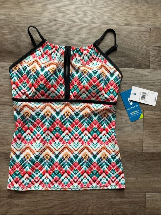NWT Free Country Colorful Zigzag Tankini Swimsuit Top size M