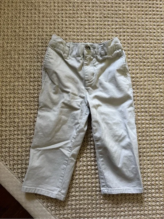 Ralph Lauren Baby Classic Chino Bottoms in Light khaki stone