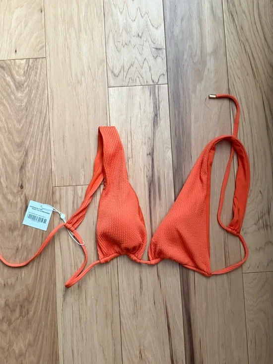 Monday Swimwear Palm Springs Top NWT
