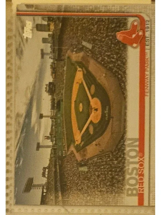 2019 Topps #160 Fenway Park - Boston Red Sox