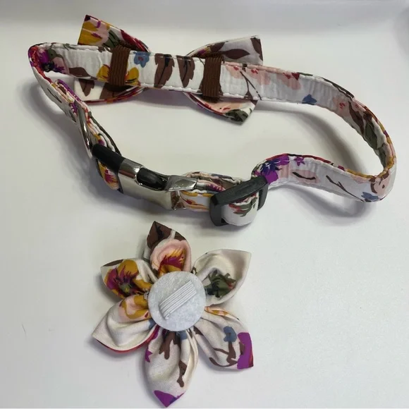 Floral Dog Collar with Bow and Flower Accessory Set NWT