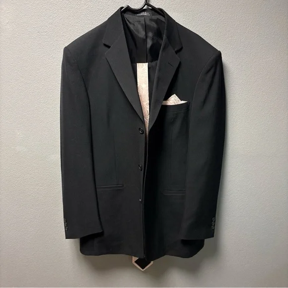 Men's Black Classic Single-Breasted Suit Jacket