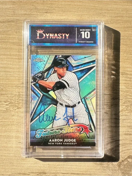 Aaron Judge Signed Rookie 2018 Topps Chrome Gem Mint 10 Novelty Baseball Card.