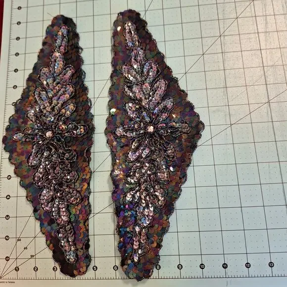 Sequin and bead applique belt set of 2 black iris