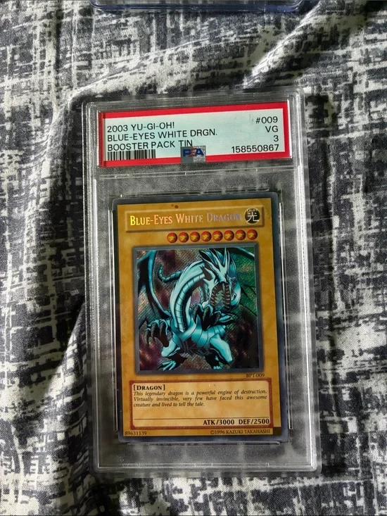 Blue-Eyes White Dragon Graded Trading Card - Blue