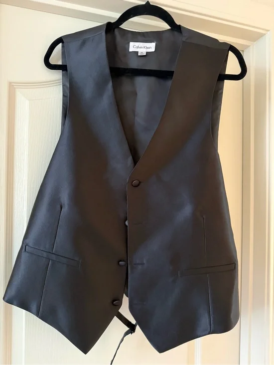 Calvin Klein Black Men's Satin-Trim Dress Vest