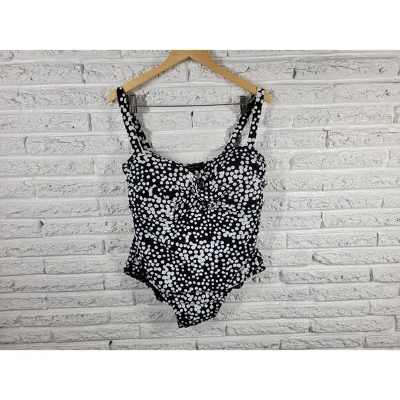 Catalina Women's 3X Swimsuit One Piece Plus Size Black White GEO51XE