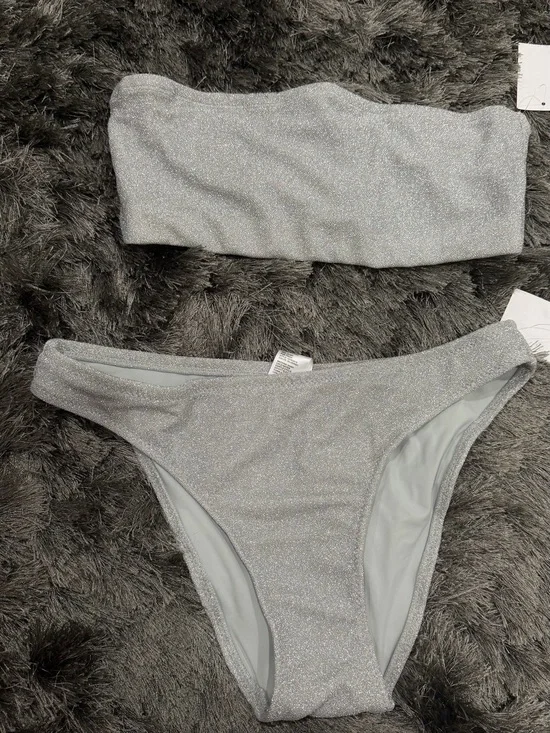 Good American Sparkle Strapless Bikini Set — Silver