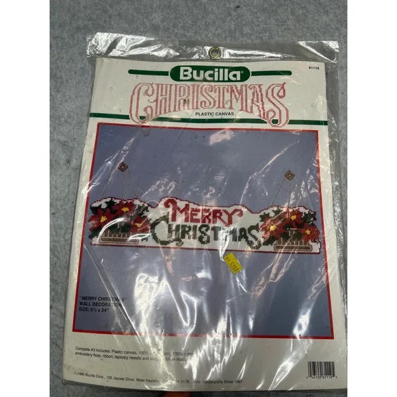 Bucilla Christmas Plastic Canvas Kit 61110 Merry Christmas Wall‎ Decoration 1990
