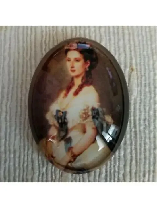 Vintage Victorian Style Lady Blue Bow Cameo Tempered Glass Oval Cabochon 40x30mm