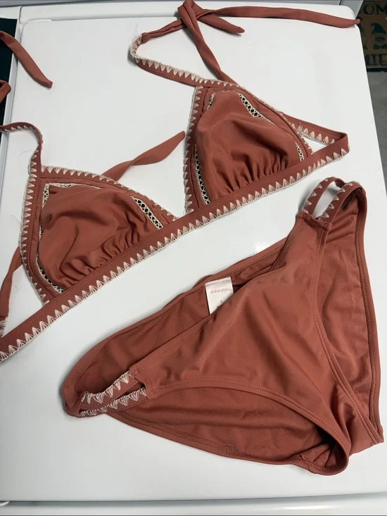 Women’s Rust Triangle Bikini Set - Size Large - LIKE NEW
