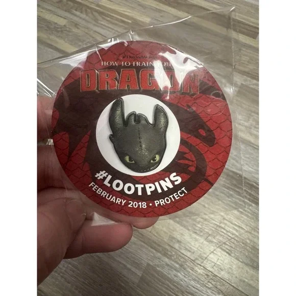 how to train your dragon toothless lootcrate‎ enamel pin fandom nerd gift