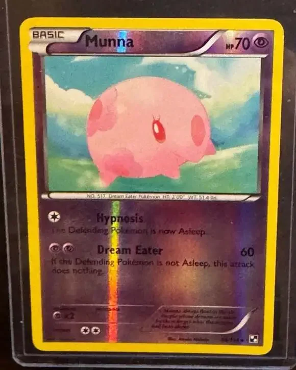 2011 Pokemon Black & White Munna 48/114 Reverse Holo Trading Card