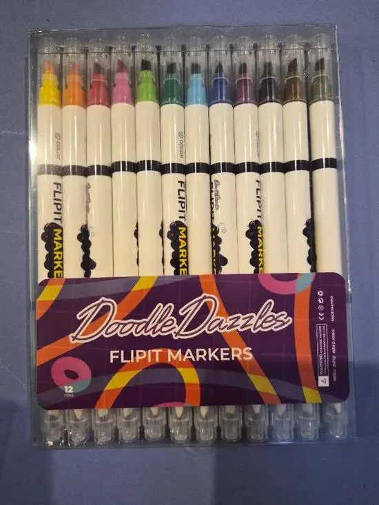 DOODLE DAZZLES Flipit Color changing Markers