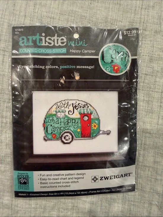 artis mini Cross-Stitch Kit - Teal Camper with Red Door
