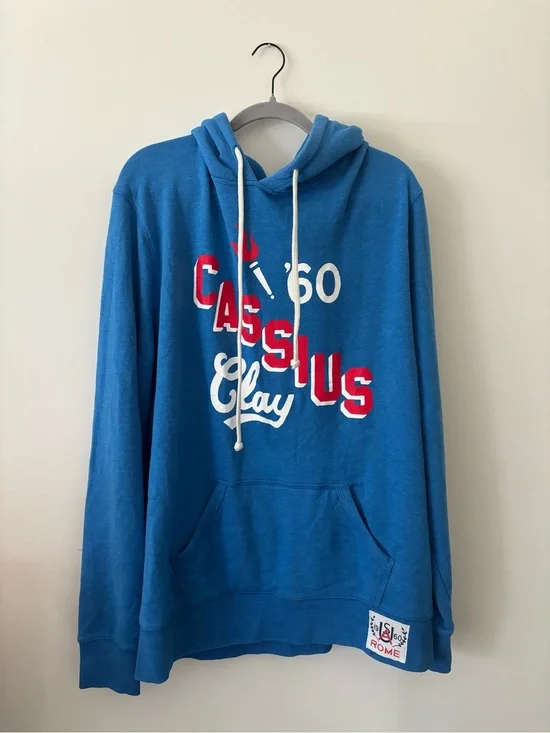 Roots of fight Cassius Clay Hoodie size XL