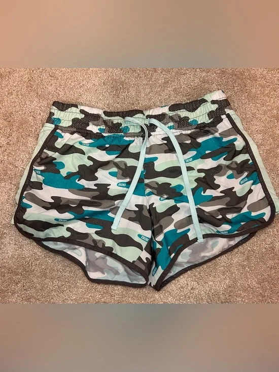 Justice Active Girl’s Teal and Mint Camo Lined Athletic Shorts Size 14