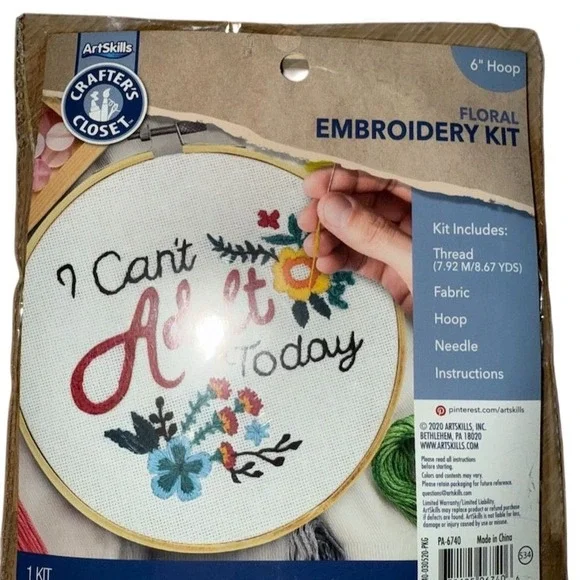 Crafts Closet Floral Embroidery Kit 