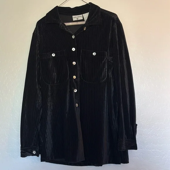 VTG Kathy Ireland women’s‎ ribbed button down collared velvet blouse grunge M