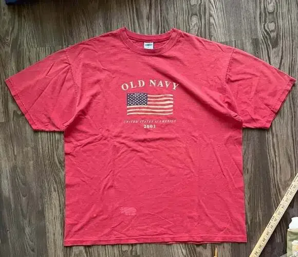 Y2K Old Navy 2001 American Flag T-Shirt