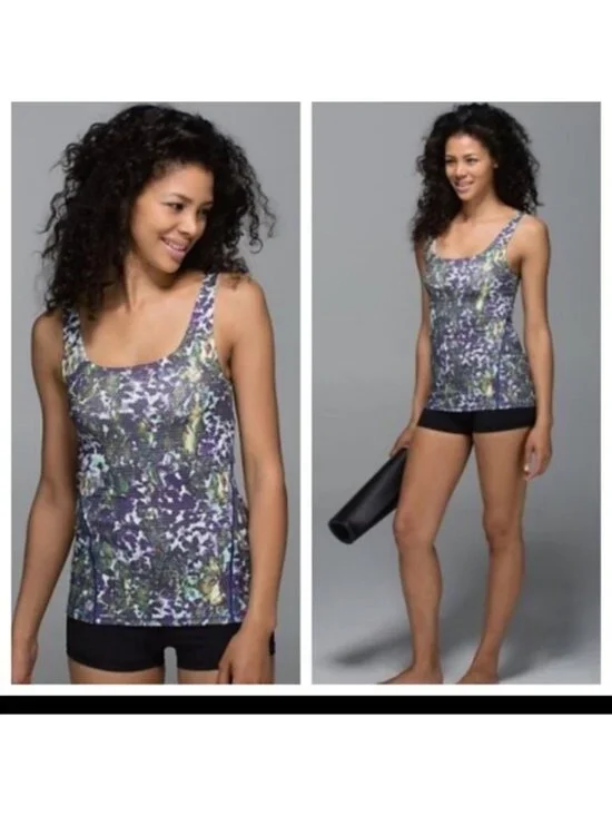 Lululemon Amala Tank floral