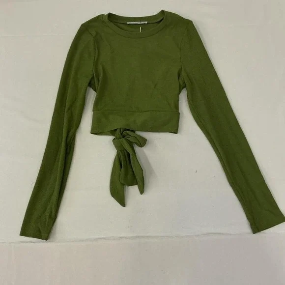 Stylish‎ ribbed crop top