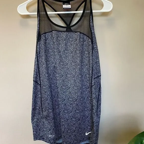Women’s Large Nike Dri-Fit Print Tank