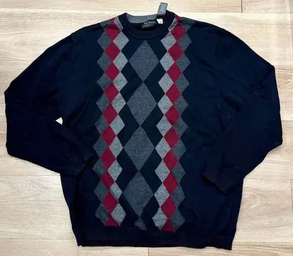 Axcess Claiborne Men's Black Grey and Burgundy Argyle Long Sleeve Sweater